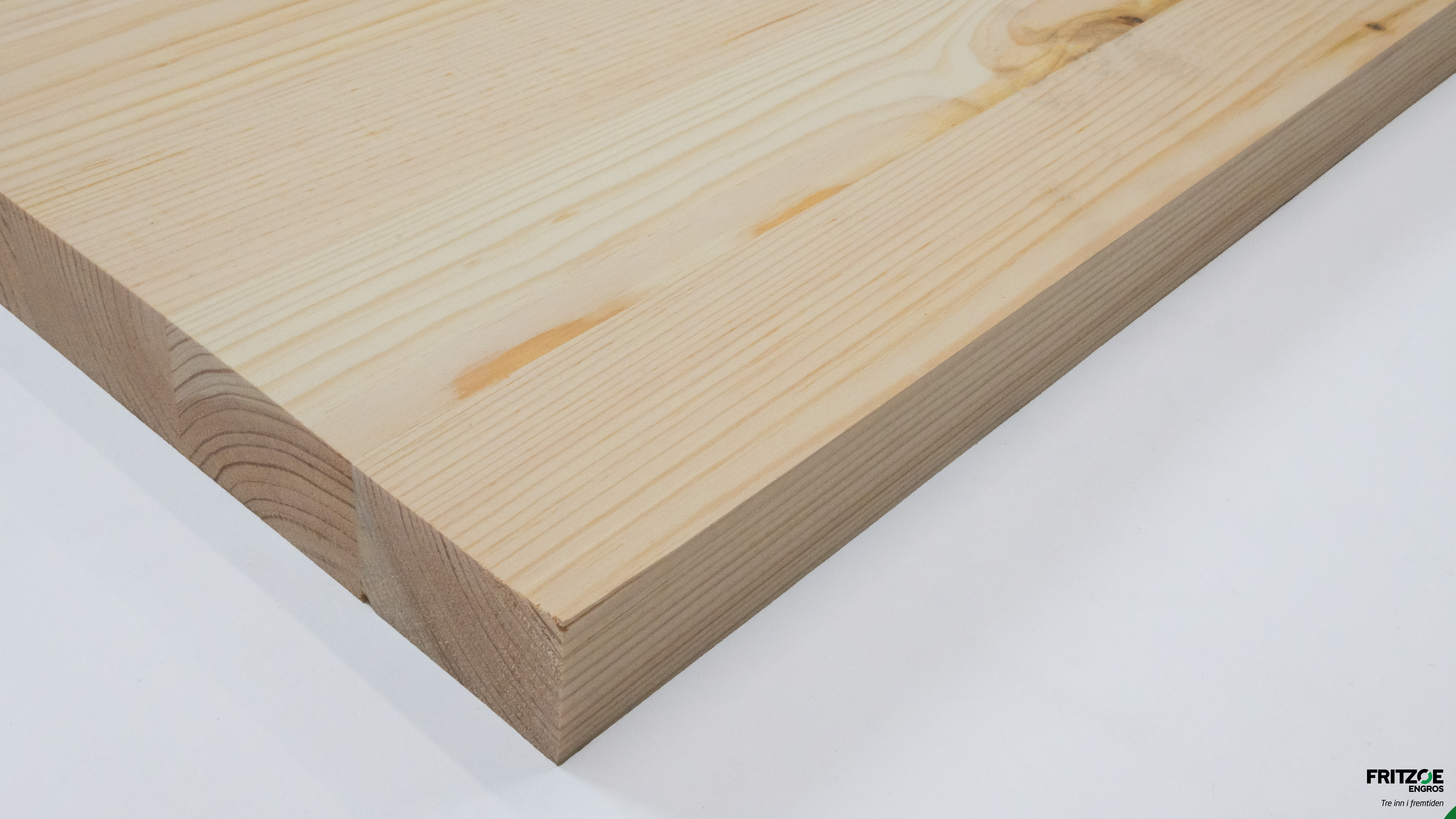 BENKEPLATE FURU LIMTRE 28X620X3000